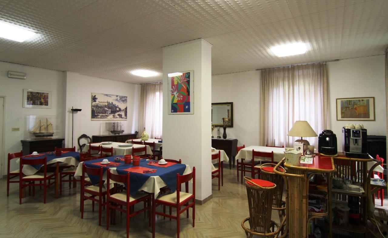 Hotel Garni Picnic リッチョーネ エクステリア 写真