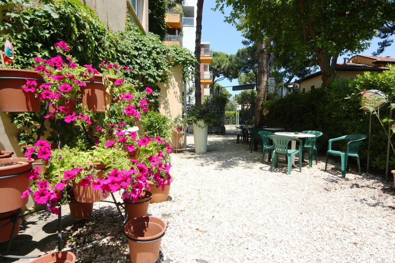 Hotel Garni Picnic リッチョーネ エクステリア 写真