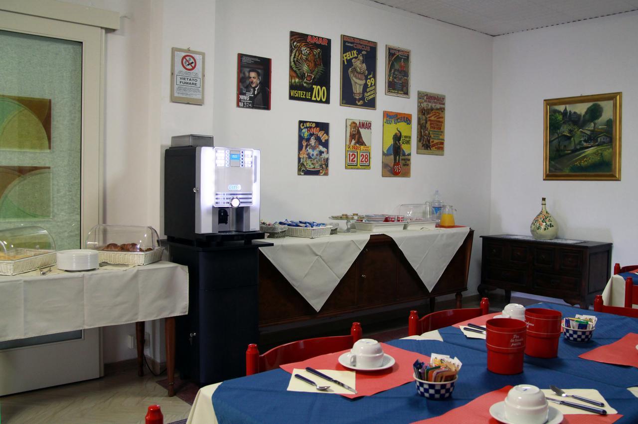Hotel Garni Picnic リッチョーネ エクステリア 写真