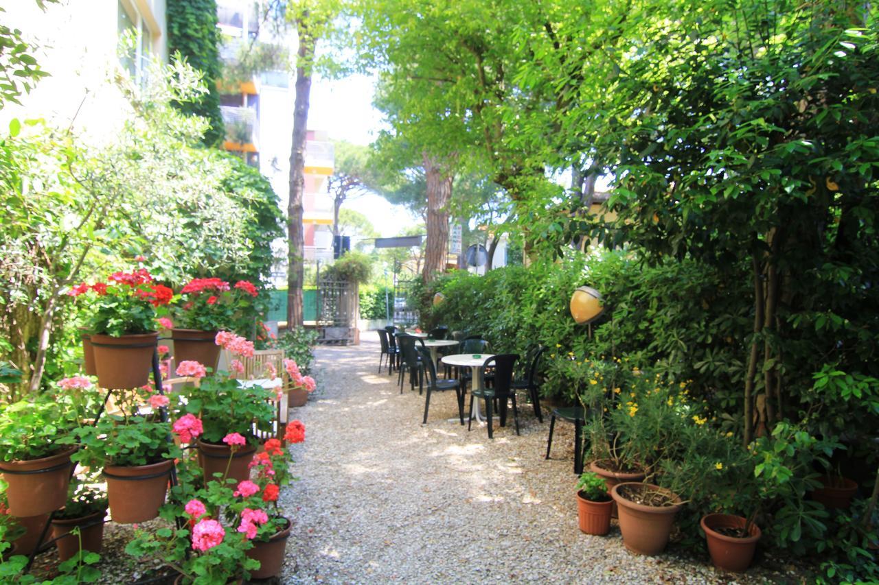 Hotel Garni Picnic リッチョーネ エクステリア 写真